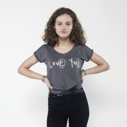 Damen-Shirt mit weitem Halsausschnitt und lässiger Passform - Image 3